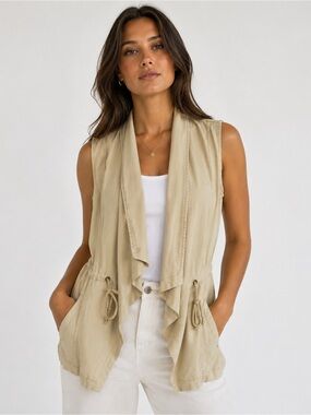 Francesca’s Trixxi 100% Tencel Draped Utility Vest Jacket NWT Small